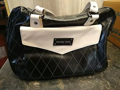 Mary Kay Consultant Starter Bag • $24.99