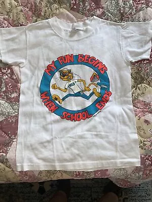 Vintage Sun Sportswear Tee T Shirt  My Fun Begins When School End  L VTG Cartoon • $20