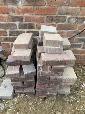 £75 • Buy Marshalls Block Paving Various Sizes