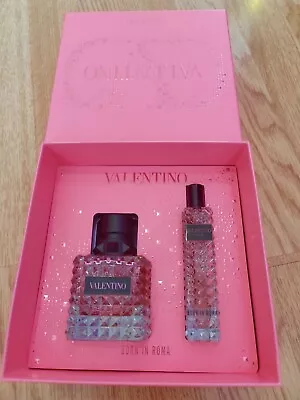 NEW Valentino Born In Roma Donna Eau De Parfum Gift Set For Her - 50ml + 15ml • £77