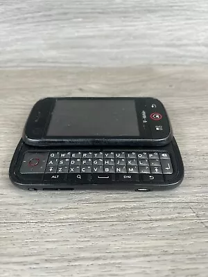 Motorola CLIQ MB200 3.1  LCD 5.0MP QWERTY Keyboard Android Smartphone For Parts • $17.99