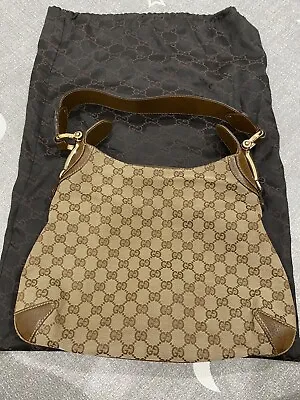 Gucci Horsebit Hobo Logo Bag • $500