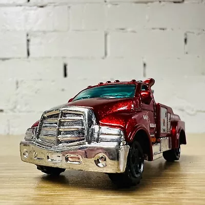 2005 Tow Truck Red MB661 Xtreme Garage Auto Center Pop Up Playset Variant • $39.95