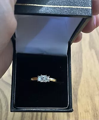 18ct Gold Graduated Emerald Cut Diamond Trilogy Ring O1/2 • £395