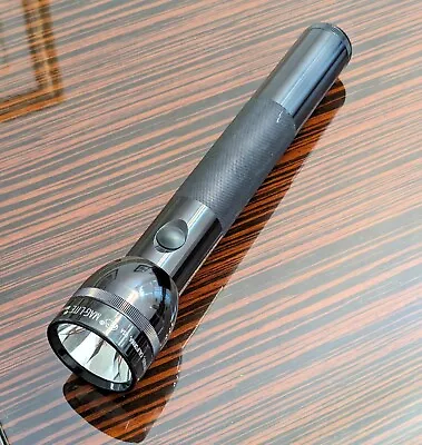 MAGLITE 3-D Cell Flashlight W/ LED Upgrade 12  Black • $33.97