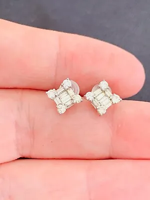 £950 • Buy 18ct Gold Diamond 60 Point Baguette Round Cut Cluster Earrings Boxed