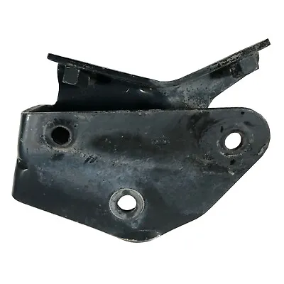 2005-2010 Ford F250 F350 2wd Left Front I-Beam Axle Frame Pivot Bracket • $35