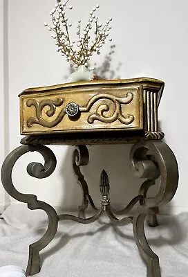 Schnadig Vintage Carved Single Drawer Nightstand - Beautiful & Very Unique!! • $144.49