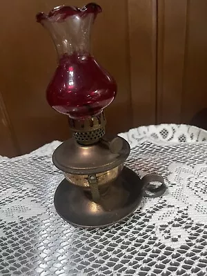Vtg Mini Copper Finger Table/Wall Oil Lamp Swivel. Amberina Chimney 7.5” Tall. • $25
