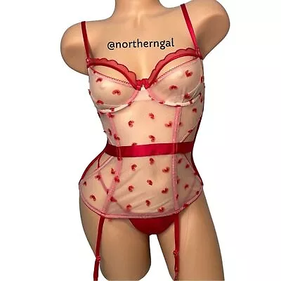 Victoria’s Secret Heart Merry Widow Corset - 32C • $50