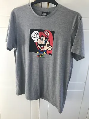 Official Mario Licensed T-Shirt XL Mario Kart • £8