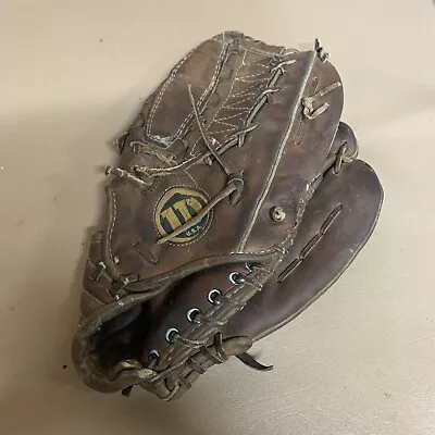 Vintage WILSON The A2000 Dual Hinge Nylon Stitched RHT Baseball Glove - USA • $63.99