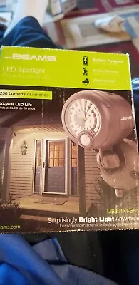 Mr. Beams MB360XT Wireless Battery Operated Outdoor Motion Sensor LED Spotlight • $0.99