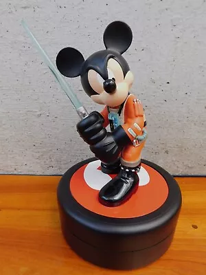 DISNEY PARKS Mickey Mouse As LUKE SKYWALKER Statue & Pin STAR WARS WEEKENDS 2011 • $399.99