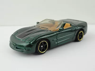 2013 Matchbox #34 2000 Chevrolet Corvette Convertible (Green) - LOOSE • $6.99