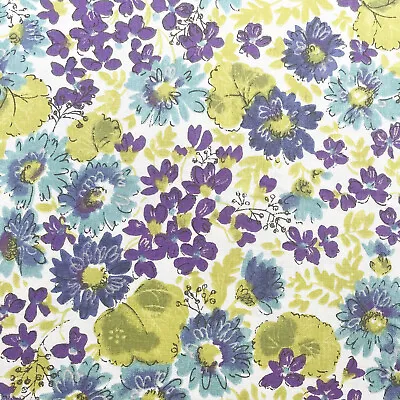 Cotton Fabric - Purple & Blue Ditsy Daisy Floral - Craft Fabric Material Metre • £5.99