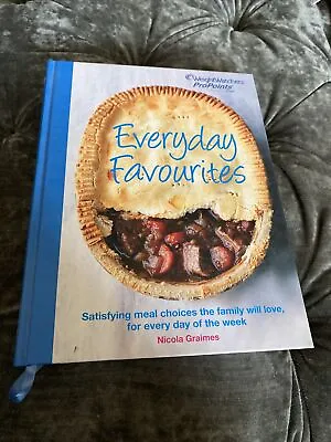 £7.99 • Buy Weight Watchers  Everyday Favourites Recipe Book Pro Points VGC  224 Pages