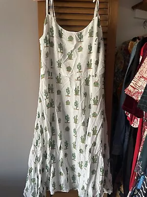 £10 • Buy Collectif Vintage Janie Cactus Print 1950s Swing Dress L/14 Zip Issue White