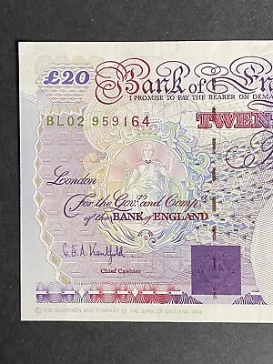 £20 UK Kentfield BL02  £20 Note Michael Faraday Light Handling • £45