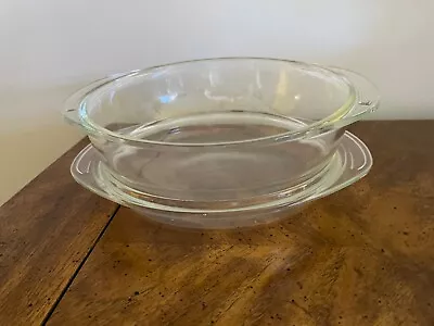 Vintage 7 In 1.5 Quart Clear  Covered Casserole Dish • $20