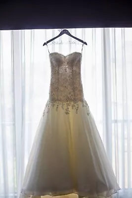 Martina Liana Women's Stunning Silk Organza A-line Wedding Gown - Size 2 • $999.99