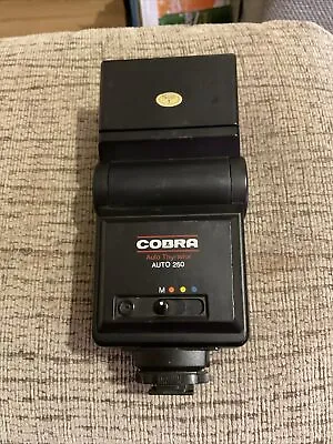 Cobra Auto 250 Thyristor Flashgun Flash Unit Camera See Description • £1.99