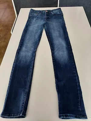 H&M Women's Slim Fit Regular Jeans 28X30 Dark Wash Stretch Material  • $16.99
