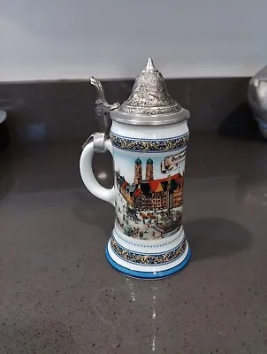 Vintage  Munchen Porcelain German  Beerstein  • $39.95