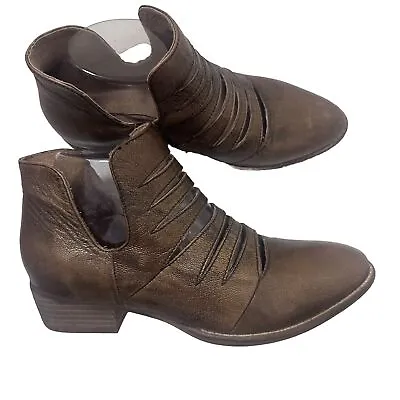 Seychelles Boots Womens 7 Unanimous Leather Bronze Metallic Ankle Booties Brown  • $39