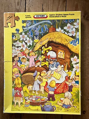 Victory Wooden Jigsaw 50 Piece There Was An Old Woman. Storybook Series • £6.50