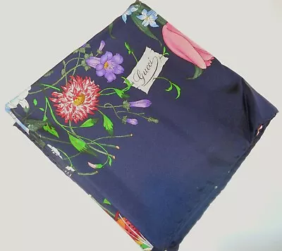 VINTAGE GUCCI Women's 100% SILK SCARF FLORA DESIGN/NAVY BLUE -ITALY - ORIG FOLDS • $89.99