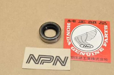 NOS Honda CA95 CB92 CL125 SS125 Kick Starter Spindle Oil Seal 91203-200-005 • $17.31