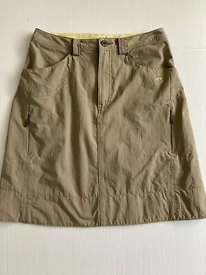 🎄Mountain Hardwear La Strada Cargo Skirt Size 6 Khaki Pockets Quick Dry • $23.99