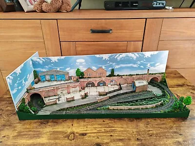 N Gauge Compact Model Railway Shelf Layout • £165
