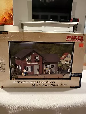 PIKO G-Scale ~ Mels Fix It Shop Building Kit ~ 62078 • $125