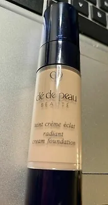 Cle De Peau Radiant Cream Foundation I10 Size 9 Ml Sample • $27
