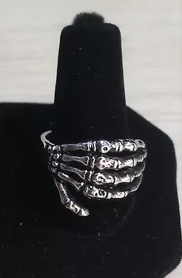 Men's Or Women's Stainless Steel Biker MC Club Skeleton Hand Reaper Ring Size 9 • $12.22