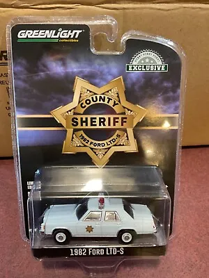 Greenlight Hobby Exclusive 1982 Ford LTD-S County Sheriff • $6.95