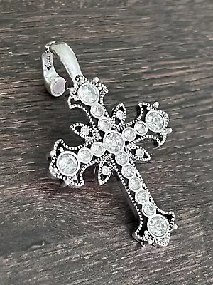 Premier Designs GRACE Antiqued Silver Plated/crystals/magnetic Buckle Pendant • $3.50