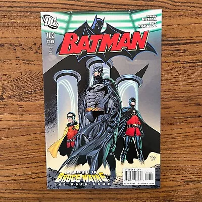 Batman #703 - DC Comics - 2010 • $11.05