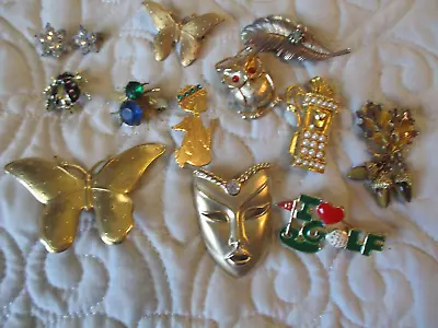 Novelty Brooch Pin Lot 13 Mask Golf Bag Butterfly Scatter Rhinestone Reticulate • $7.99
