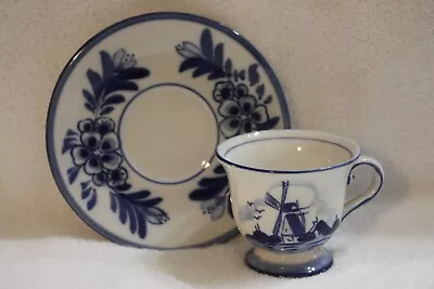 Vintage Hand Painted Delfts Blue Holland Demitasse Cup & Saucer • $6.99