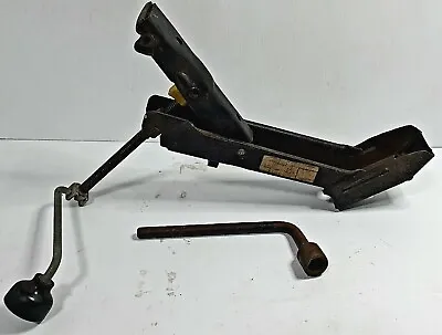 Vintage Wind-Up Jack & Wheel Brace - Durable Steel Construction - Pt#17101103B • $29.95