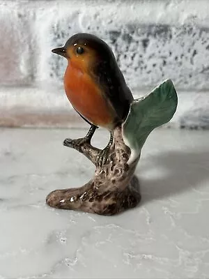 Vintage 1962 Goebel W. Germany Red Robin Bird Figurine Porcelain CV61 • $14.99