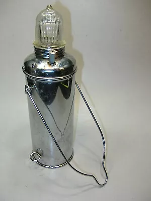 Seldom Found VINTAGE 1 1/2 Volt DRY CELL BATTERY LANTERN / MARINE Or CAMP LIGHT • $99.99