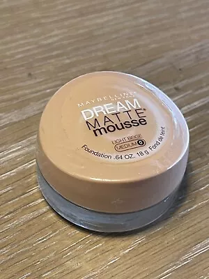 Maybelline Dream Matte Mousse Foundation Light Beige Medium 0 • $12.99