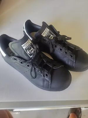 Adidas Mens Stan Smith Shoes Sneakers Black Leather Lace Up Classic Size 4 Us • $27.95