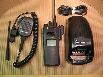 MOTOROLA XTS2500 1.5 900mhz P25 Digital Radio H46WCD9PW5BN - Works On Ham Band • $200