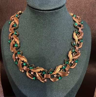 Gorgeous Emerald Necklace Vintage Style Leaf Frosted Texture For Party Wedding • $34.53