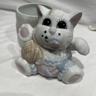 Victoria Impex Corp CERAMIC PLANTER Kitten Playing With Yarn Pacifier Candle • $12.33